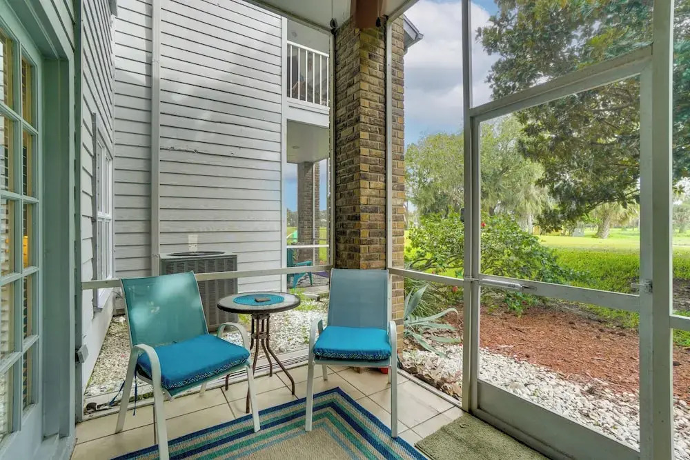 Sunny Titusville Retreat Near Space Coast