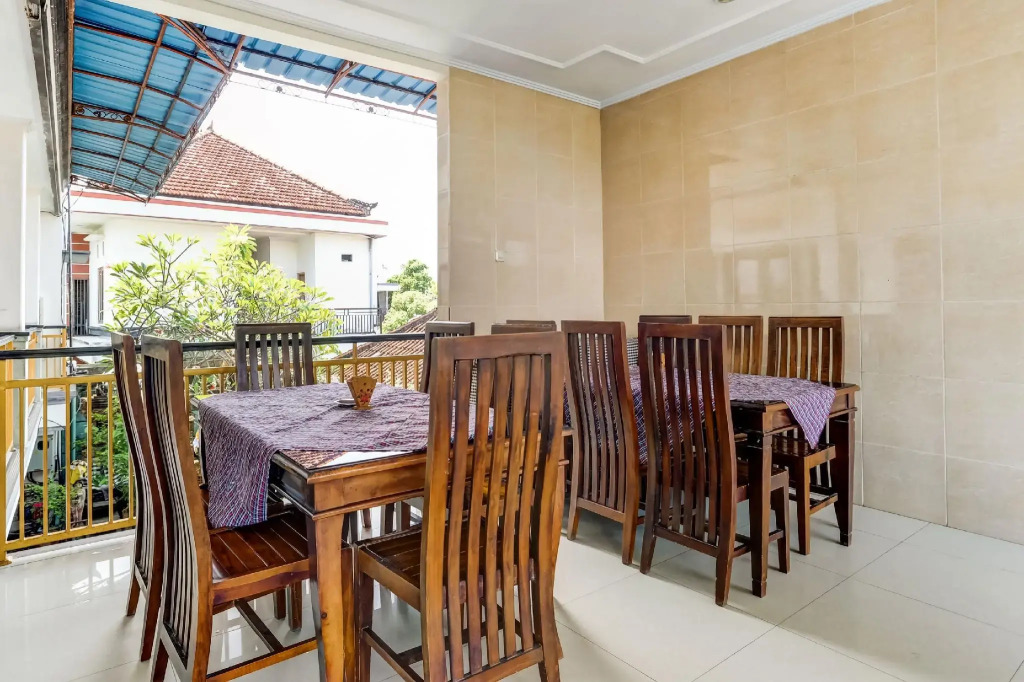 Agus Guest house Sunset Road