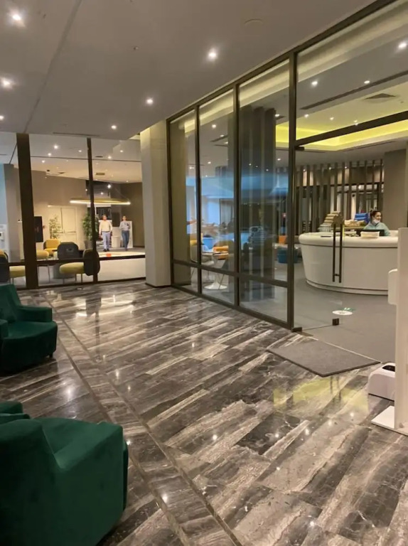 1 Bedroom Apartment High Floor City View