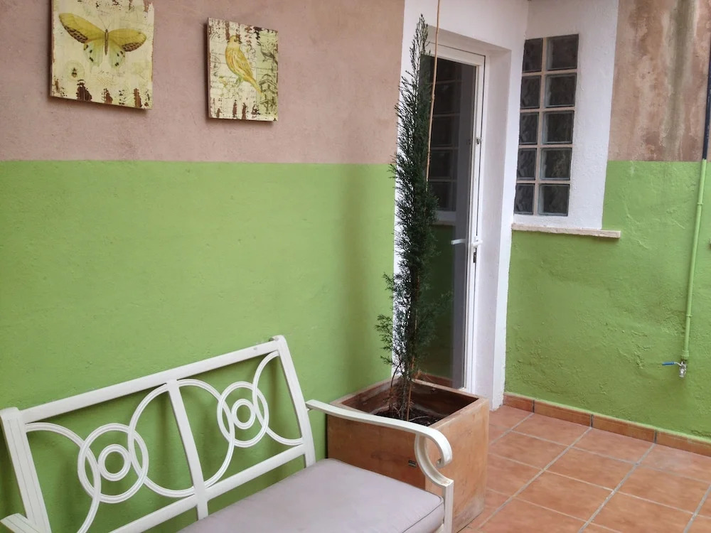 BHG Hostel Secar de la Real