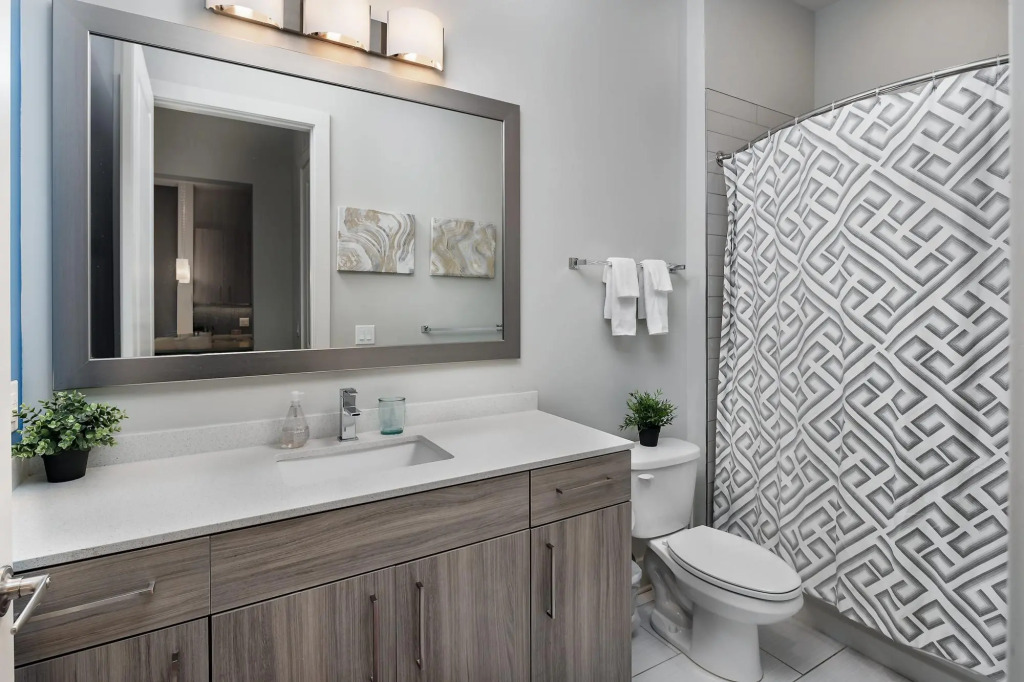 Luxury Serviced Apartment in Uptown CLT