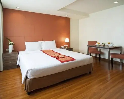 Aspen Suites Hotel Sukhumvit 2 - 4 Nights, Bangkok, Thailand