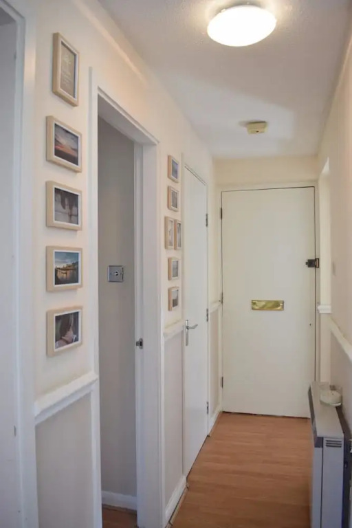 2 Bedroom Flat in Canada Water