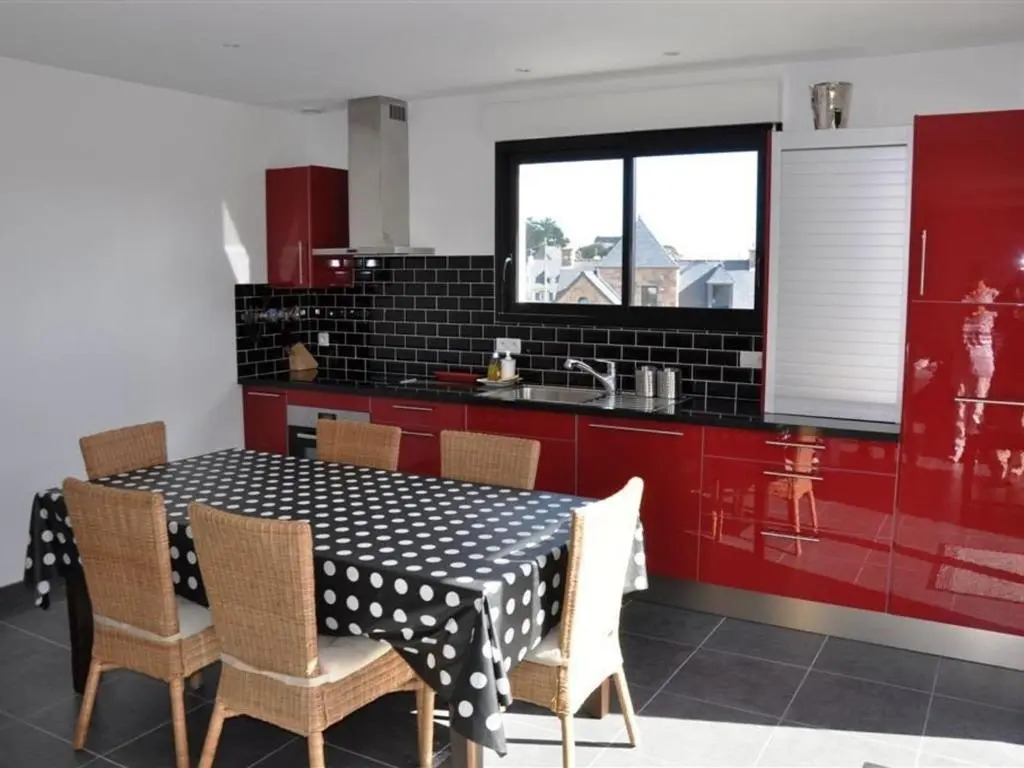 Belle maison à 600m de la plage à Trégastel - FR-1-368-195