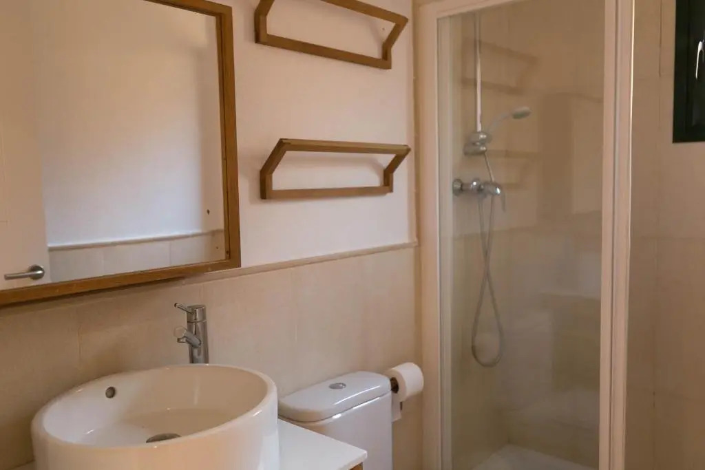 2 Bedroom Apartment in Sa Punta, Begur- Sea Views, Terrace, Pool And Access To the Beach (Ref:H29)