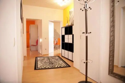 Fewo Art City-Studio Kassel 7, groß, modern, citynah, kostenfreie Parkplätze, Süd-Balkon, ruhig, Herkulesblick, voll ausgestattet