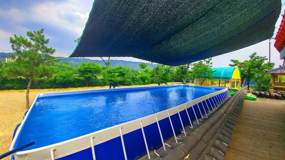 Chowoo Guesthouse
