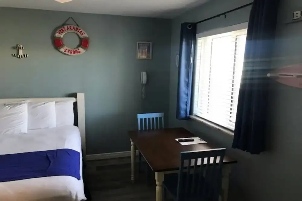 Beachgate Condo Suites And Hotel 231+233 2 Bedroom Condo
