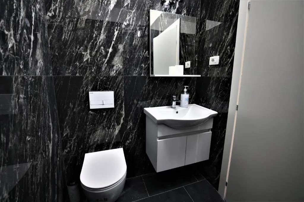 Stylish 1-bedroom in Tirana #2