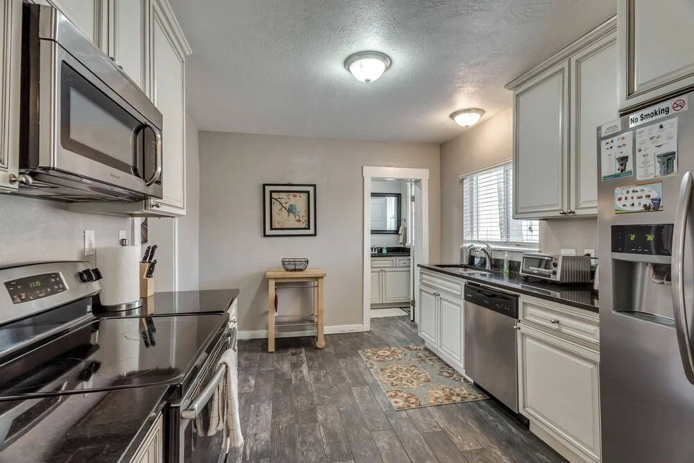 Historic Downtown Victorian Home Near Liberty Park