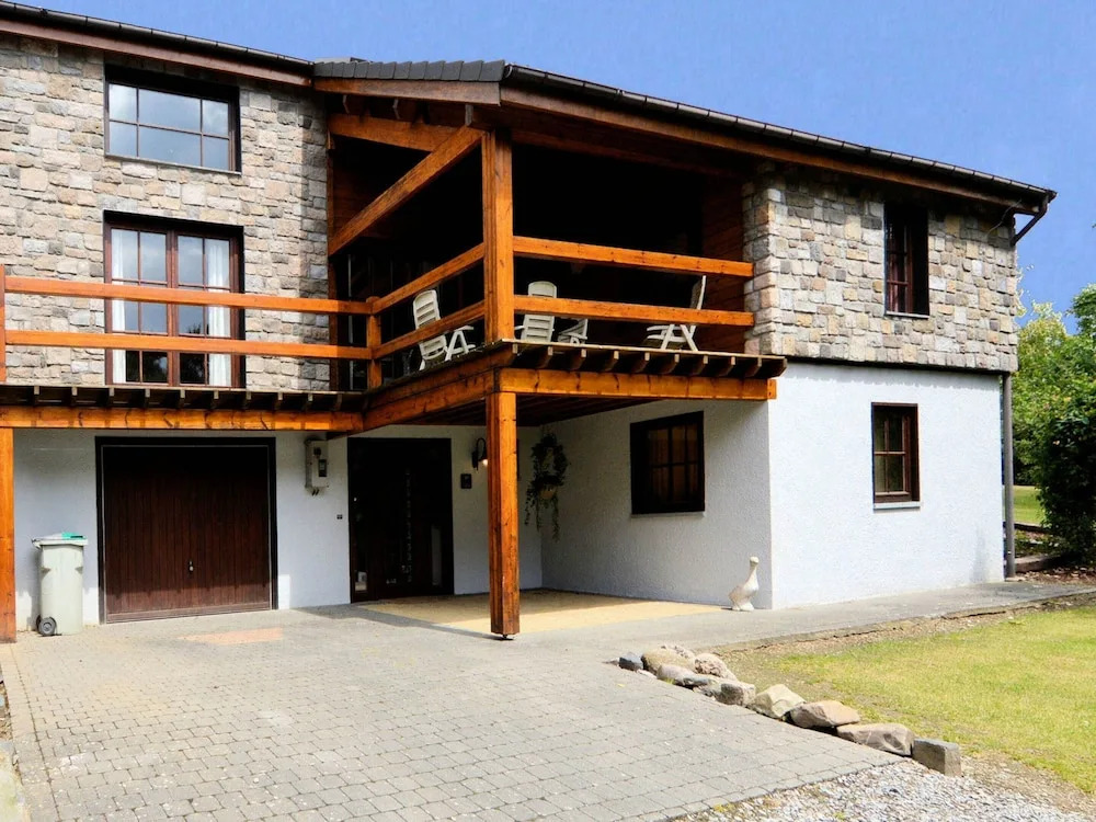 Elegant Villa with Sauna