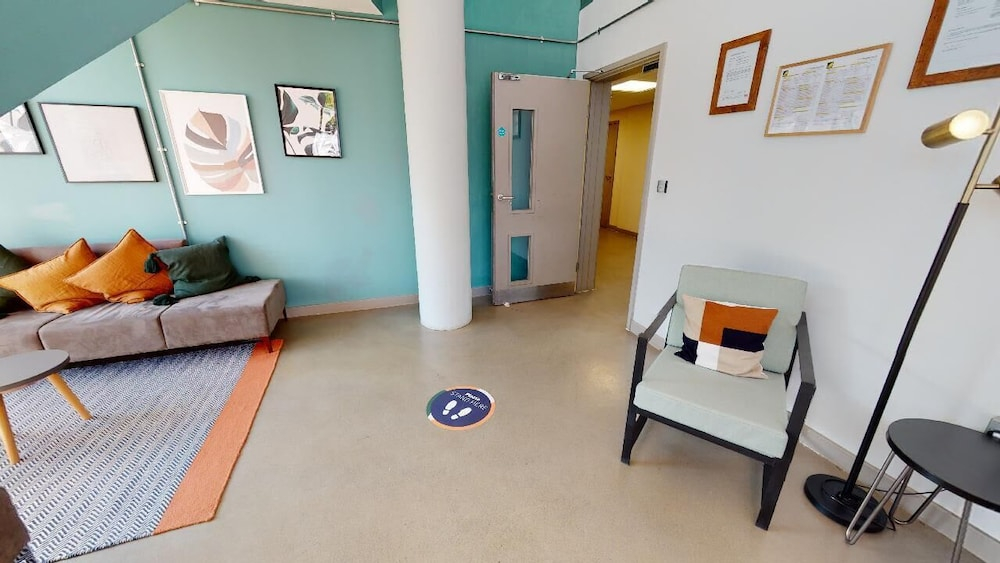 Student Only Haywood House