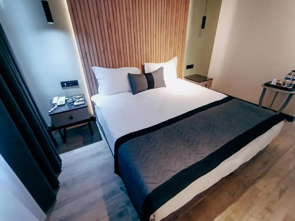Polek Hotel