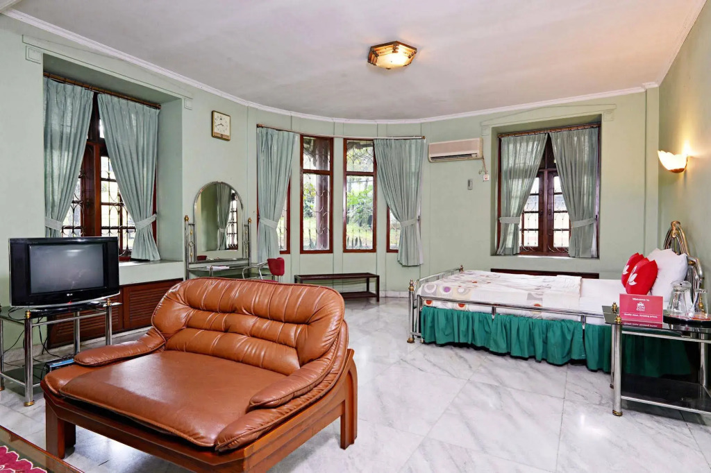 Zenrooms Villa Duta