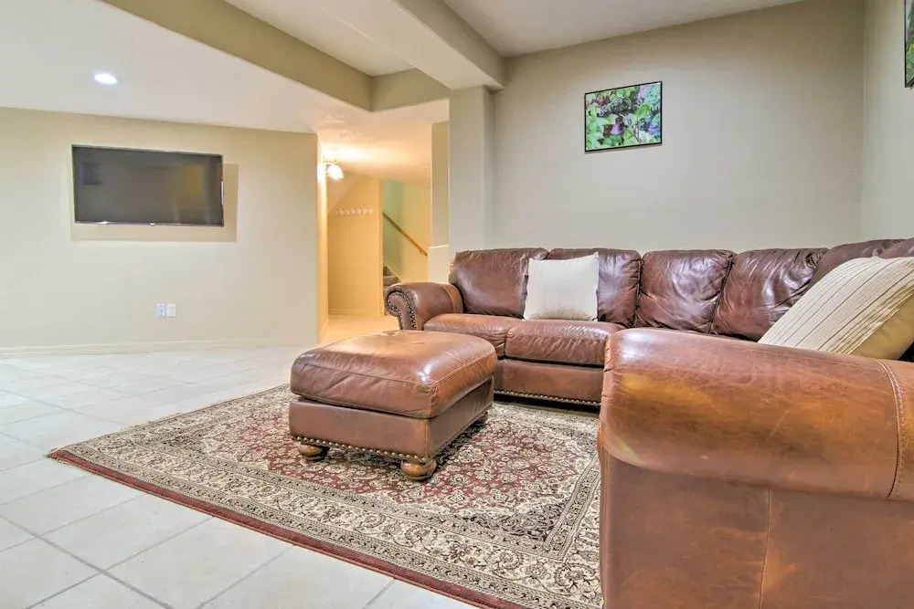 CO Springs Apartment < 6 Mi to Garden of the Gods!