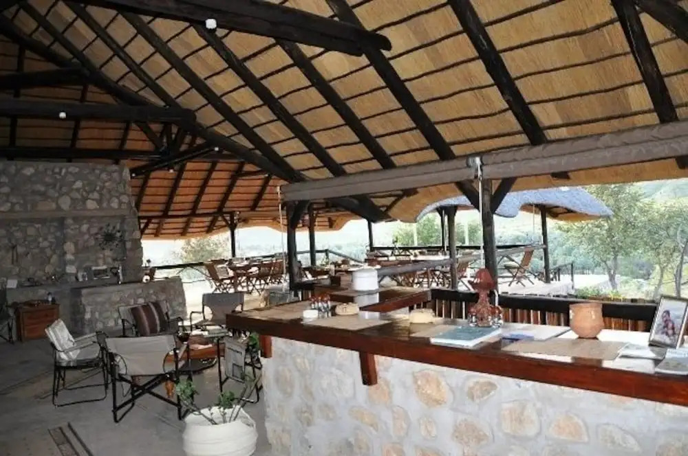 Kapika Waterfall Lodge