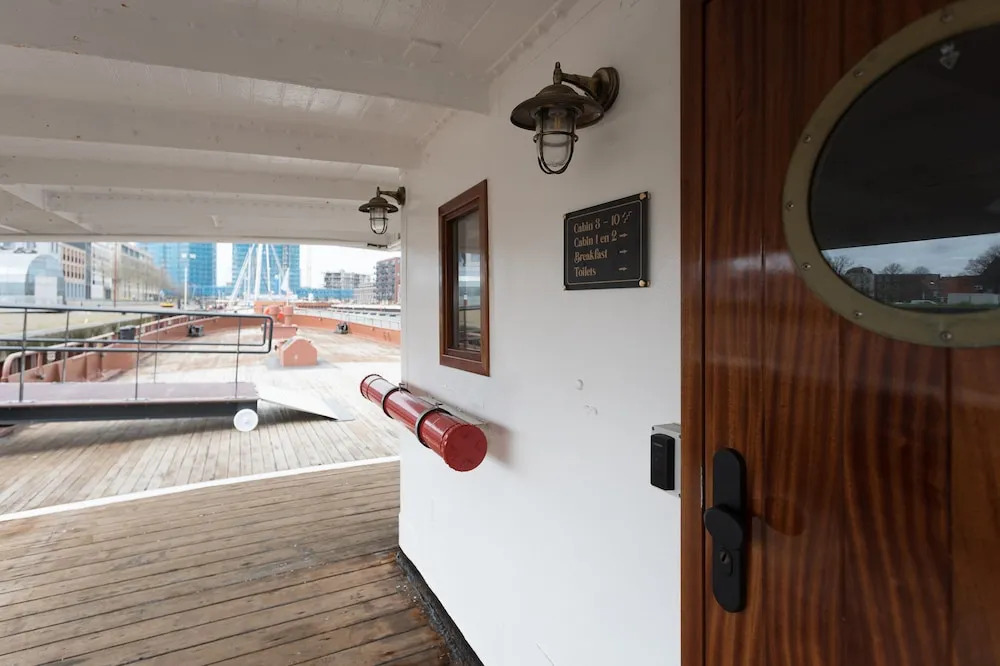 Hotelboot Koningin Emma I Kloeg Collection