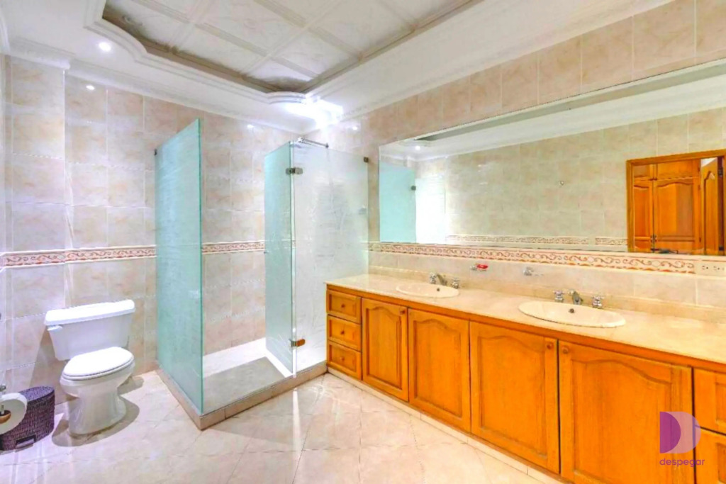 Hotel Abi Inn By GEH Suites