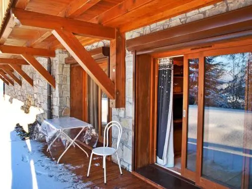 Ize, 1 Chambre, 4 Personnes Avec Terrasse En Rez De Jardin