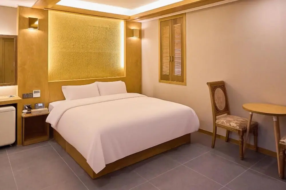 Sokcho Mir Hotel