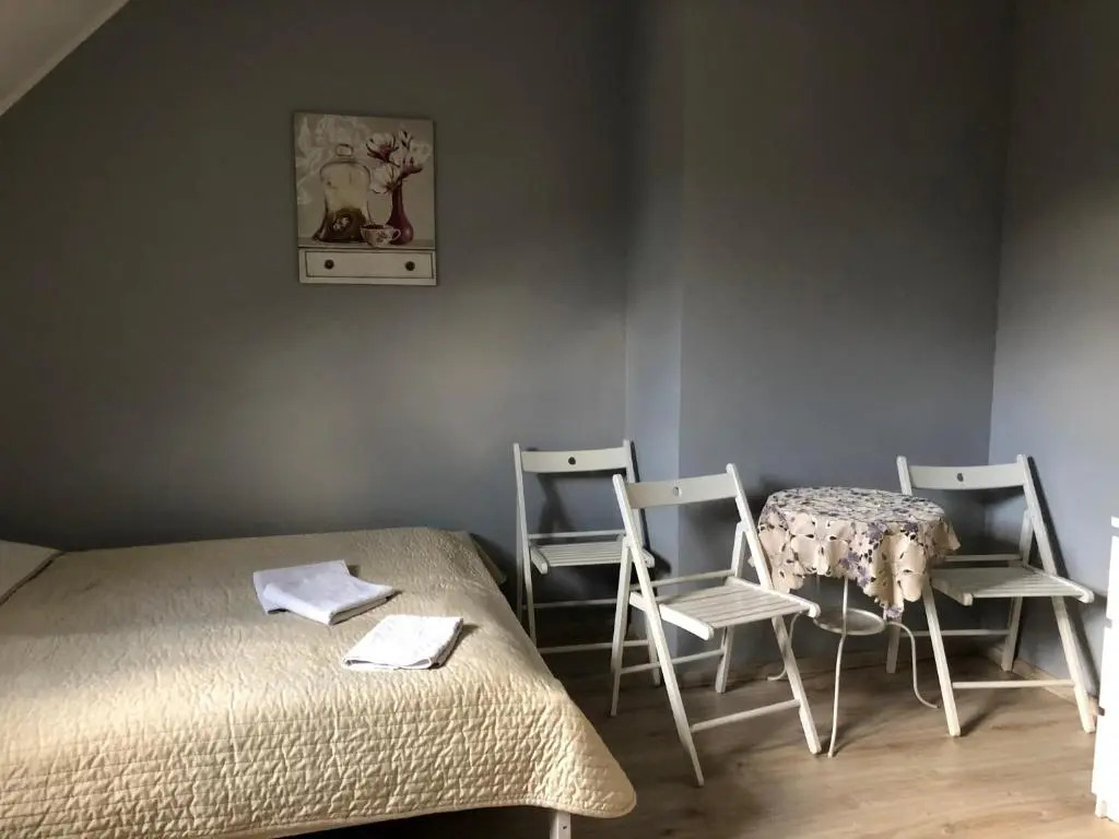 Pokoje Nadrzeczna 45