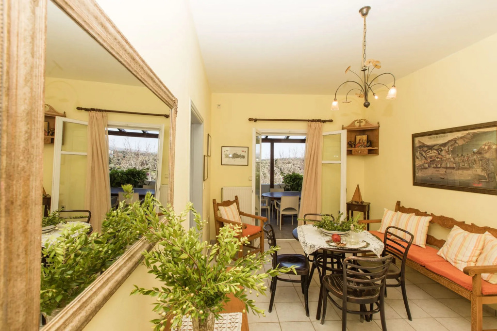 Artos Apartments