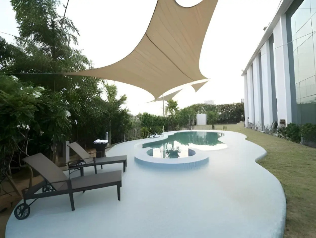 Paradizzo Resort
