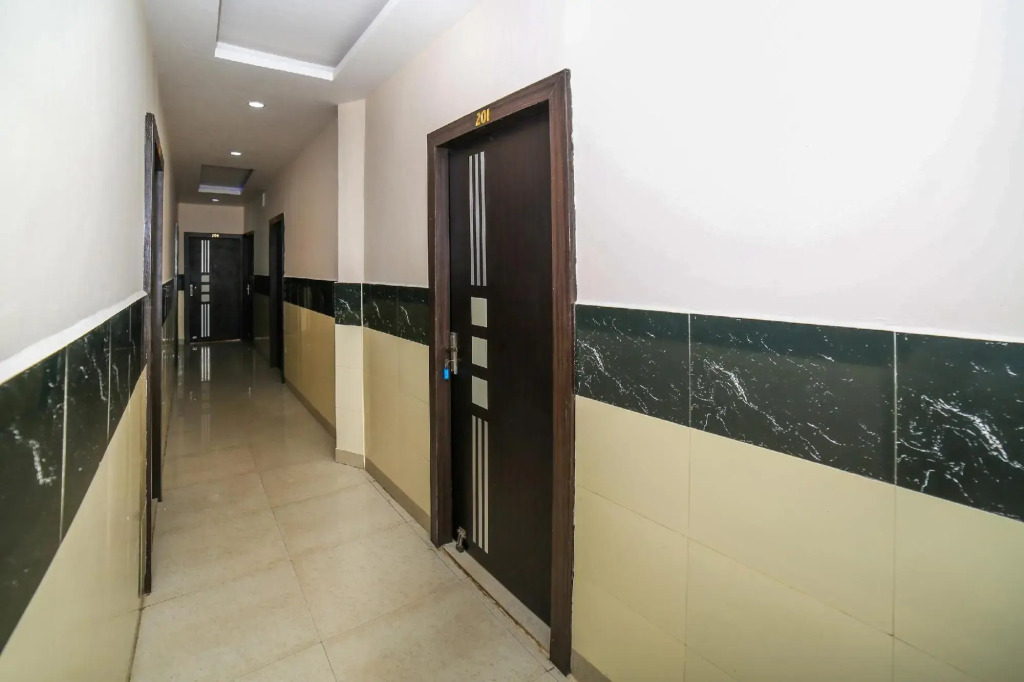 OYO 18650 Sanskar Guest House