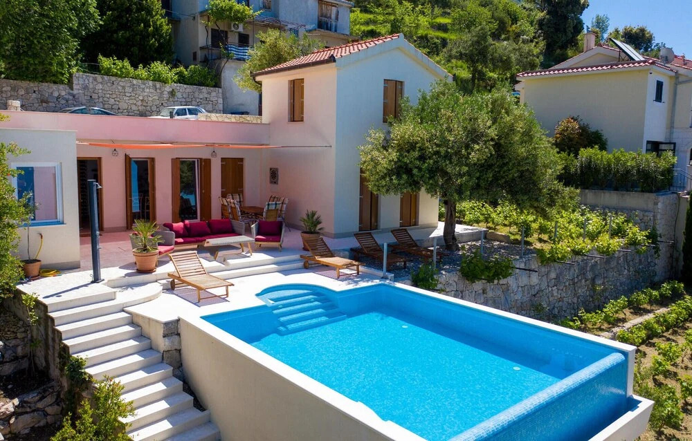 Awesome Home in Omis With Outdoor Swimming Pool, Wifi and 2 Bedrooms