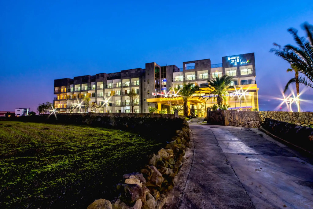 Hotel Pearly Plus