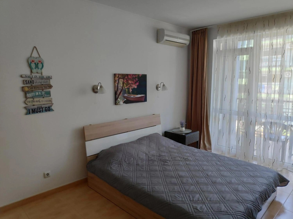 Central Plaza Apartment