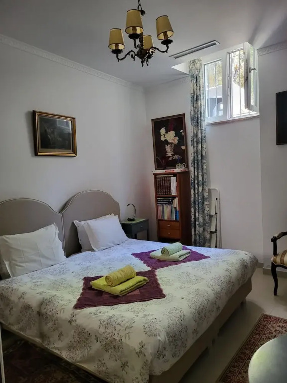 Room-sintra Lousa Twin Guest Room With P
