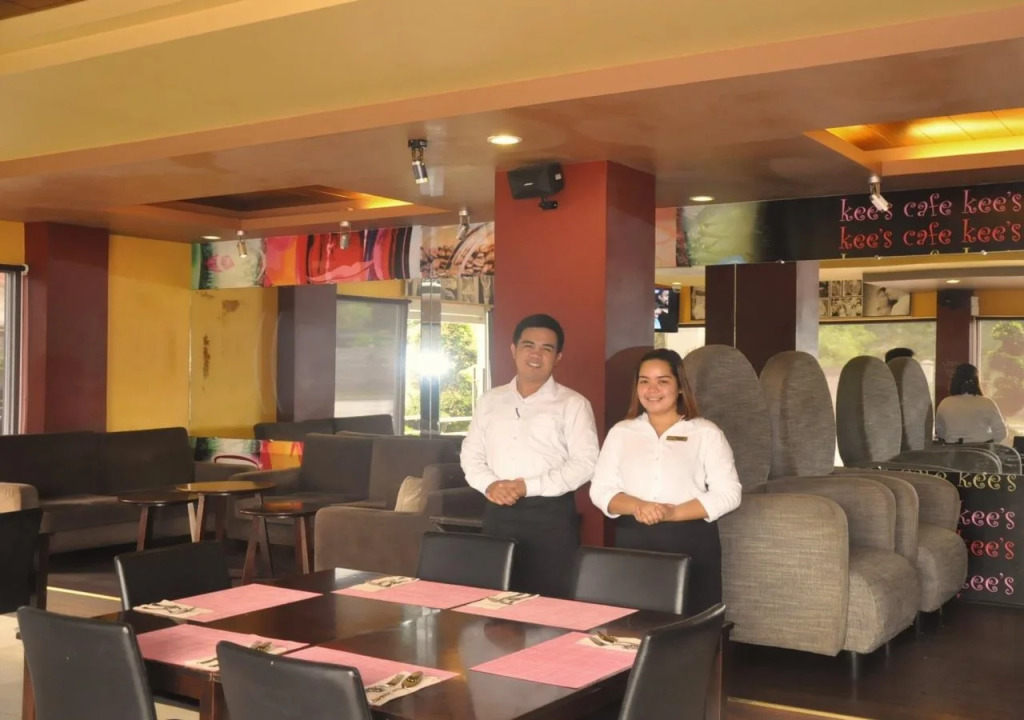 Roadhaus Hotel - The Manny Pacquiao Hotel