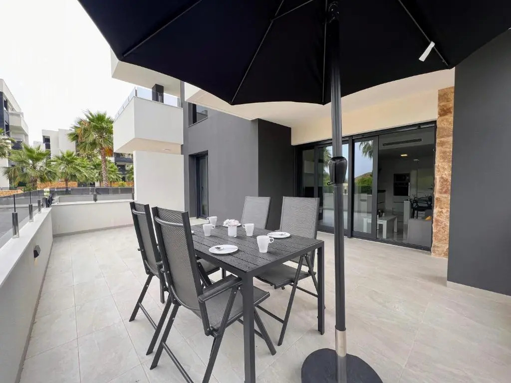 Modern Apartment in Res Amanecer VI Duly 3