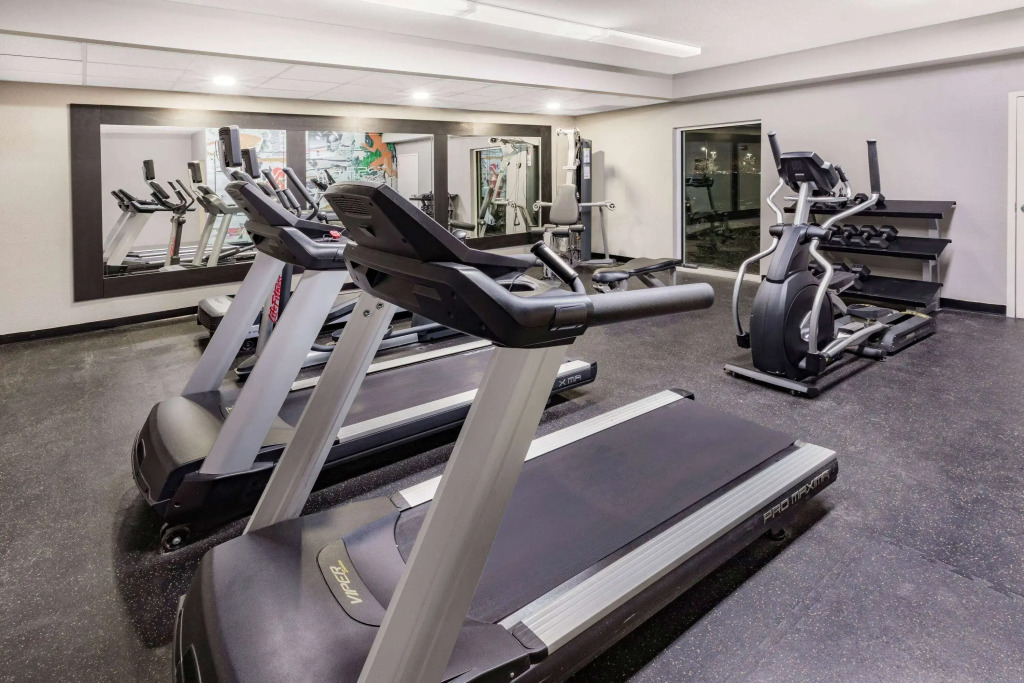 Hawthorn Extended Stay by Wyndham Ardmore