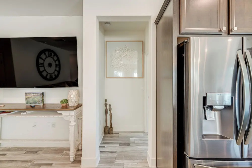 Charming Bakersfield Home w/ Yard & Patio!