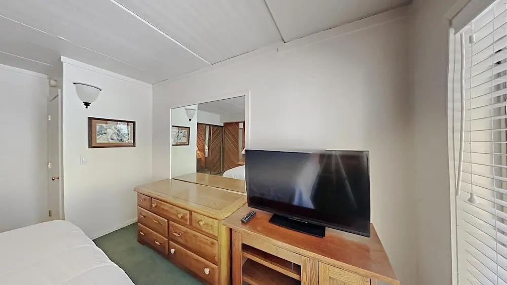 303 2 Bedroom Home