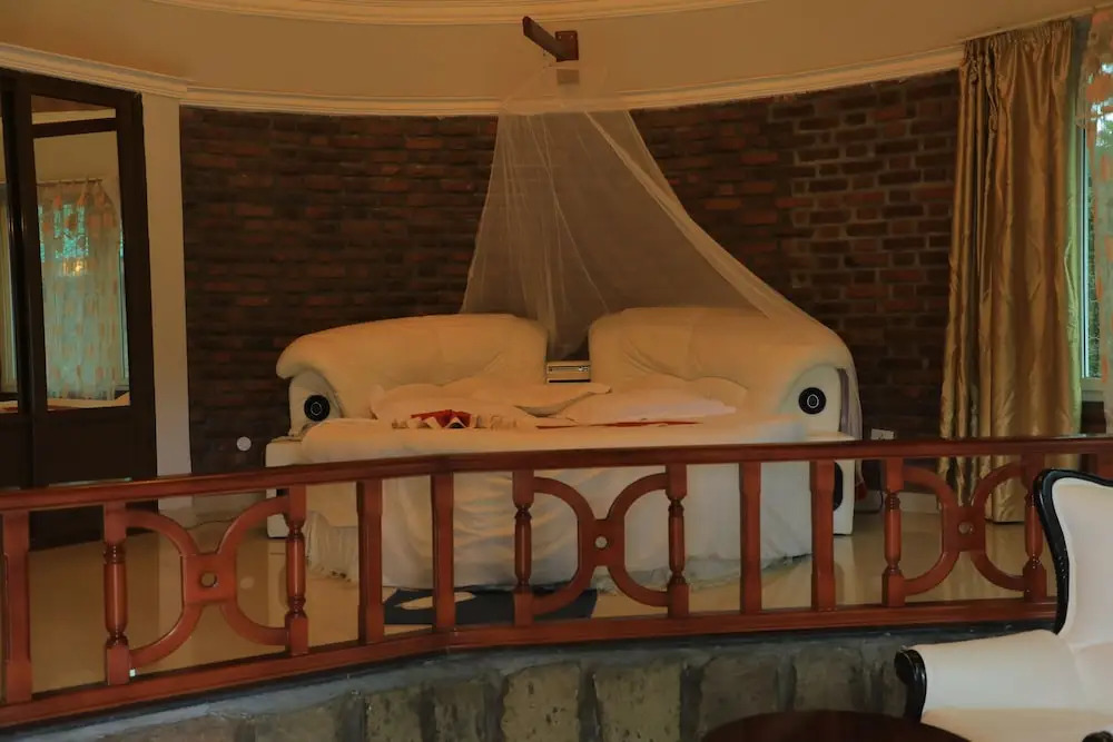 Lewi Resort and Spa