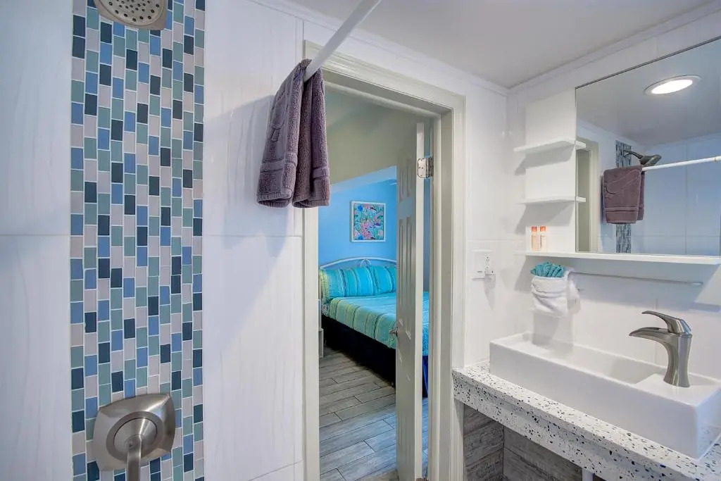 Five Palms Suite 101 - Daily - Weekly - Monthly