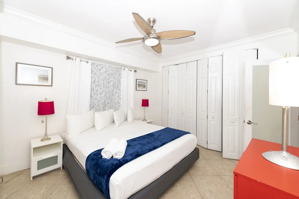 Sofi Beach Apartments