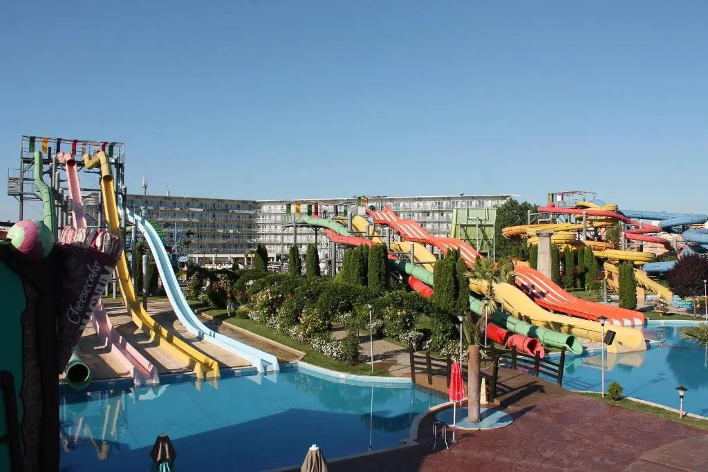 Aqua Nevis Hotel & Aqua Park - All Inclusive
