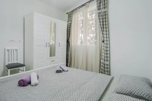 Lavender House Apartments, Dobrota