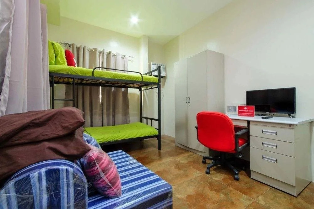 ZEN Rooms Basic 18 Main Street Cebu