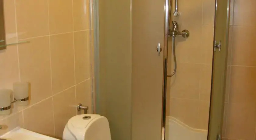 Отель Цемотель