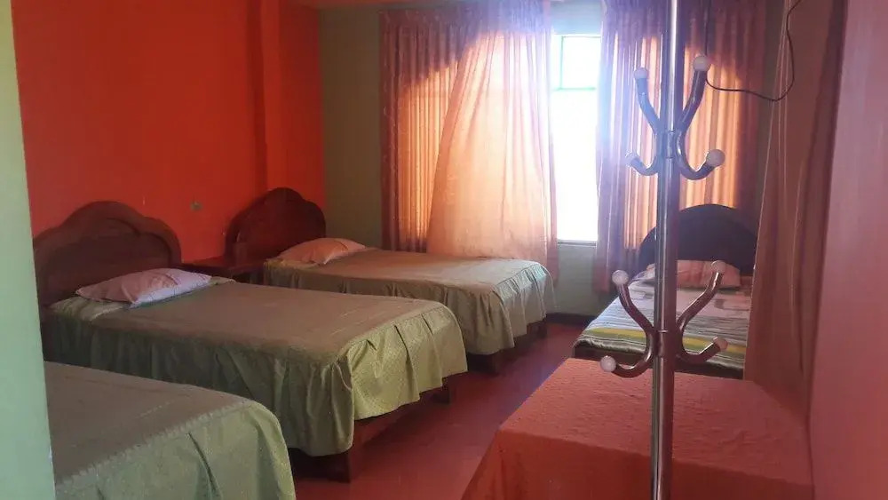 Olas del Titicaca Backpackers Hostel
