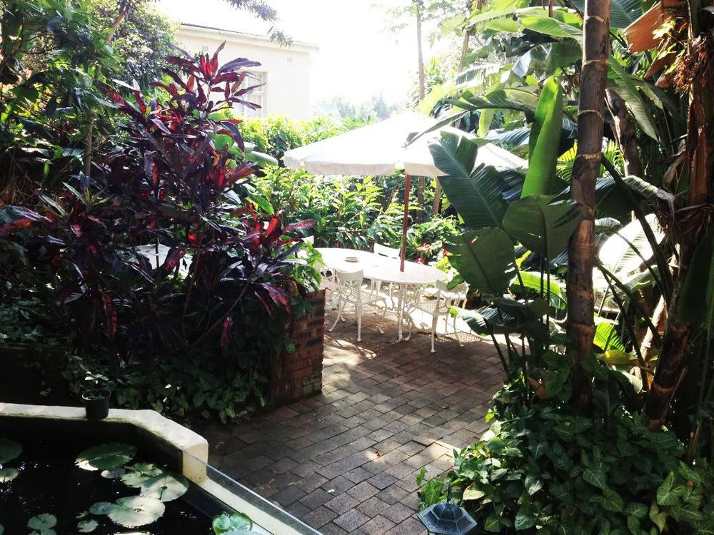 Garland Place