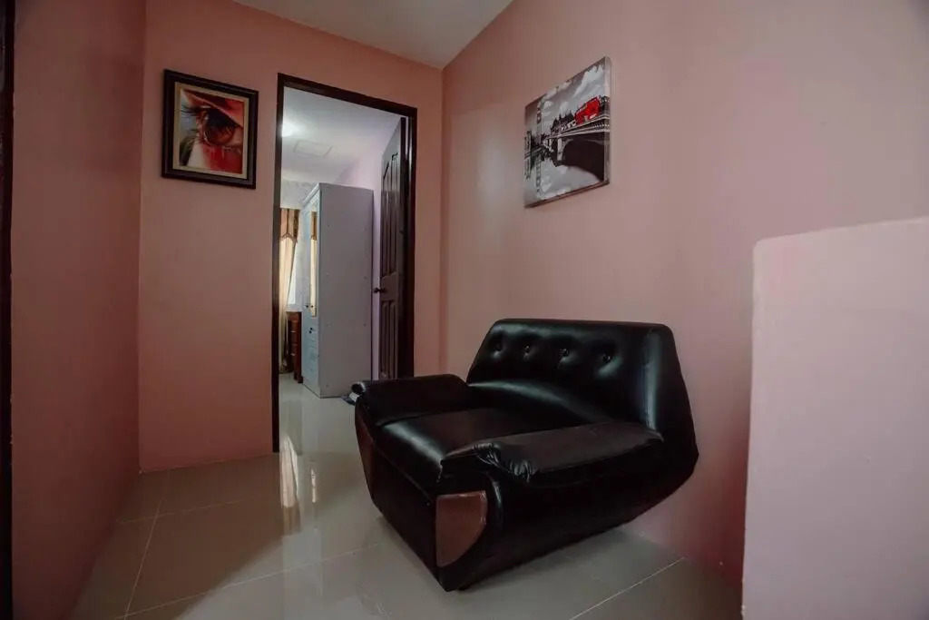 Beautiful 2-Bedroom Townhouse in Panglao Island