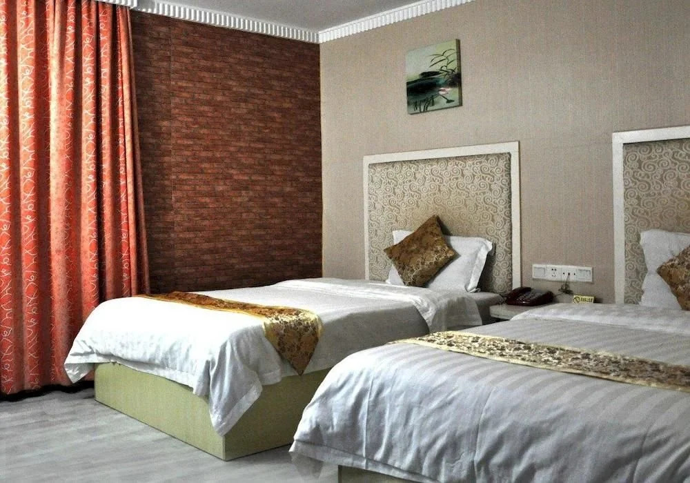 Dragon 168 Hotel (Gangding)