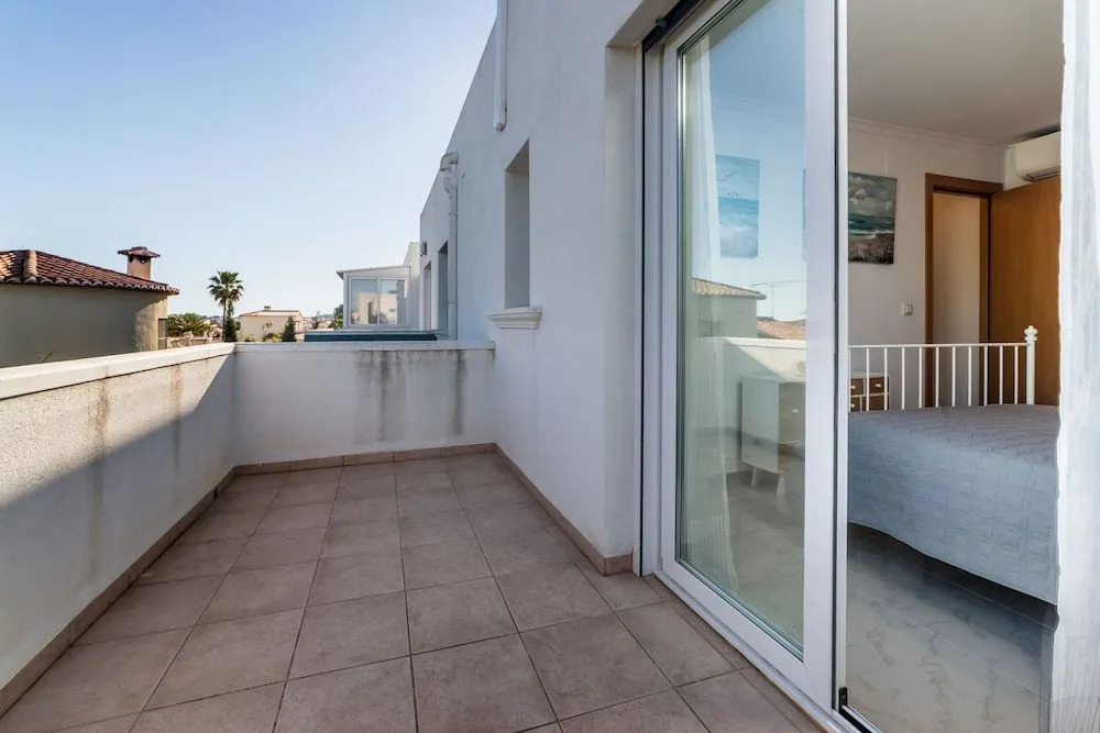 Travel Habitat Denia