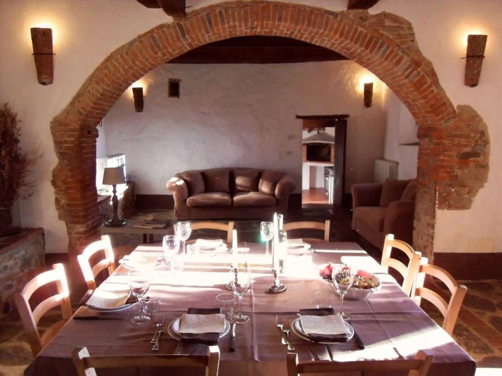 Podere Pievina Delle Corti - Dimora di Campagna